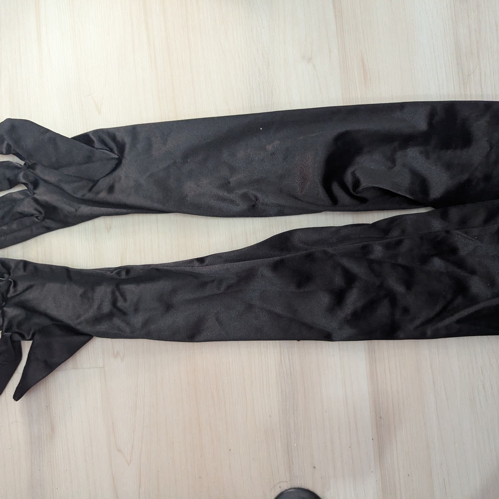 Elegant Black Satin Gloves